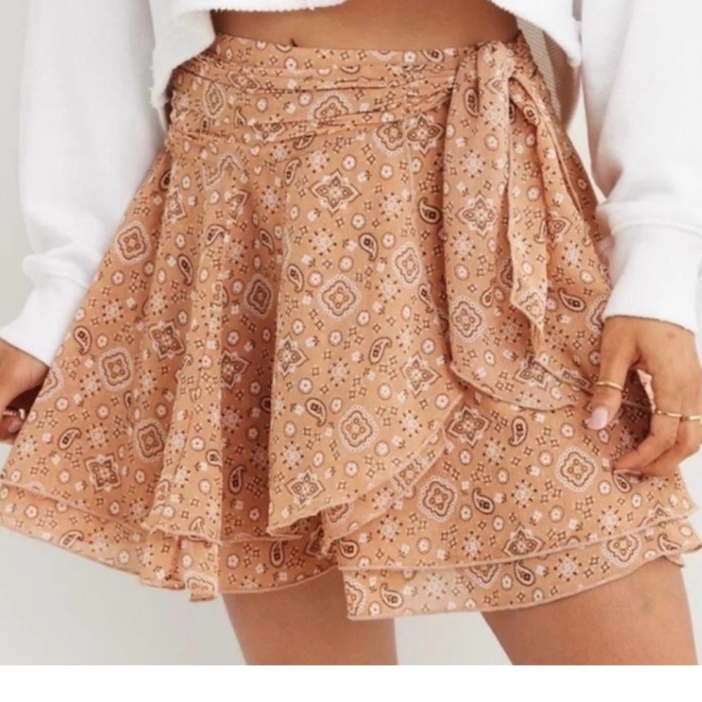 Aerie size XL Wrap Paisley Mini Skirt